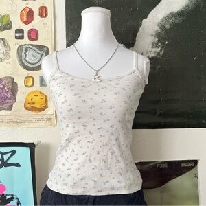 🌼 Brandy Melville Pale Blue Floral Cami 🌼